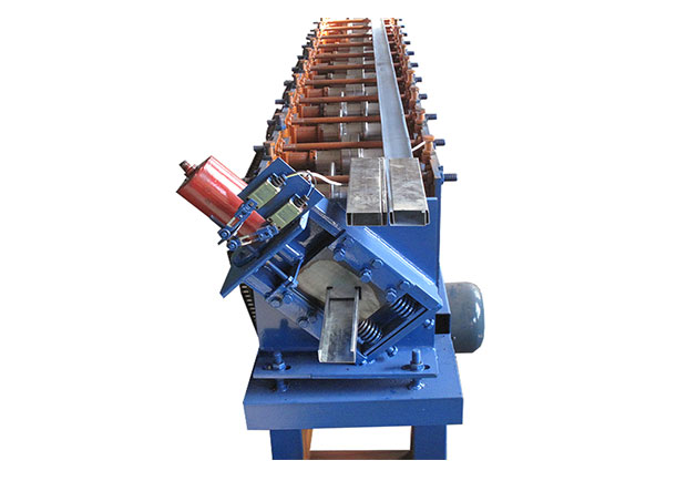 C U light steel keel roll forming machine