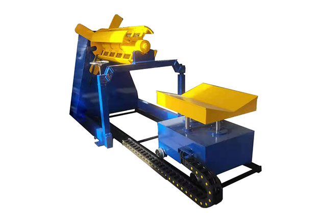 Hydraulic decoiler