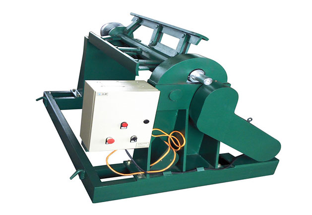 Electric decoiler